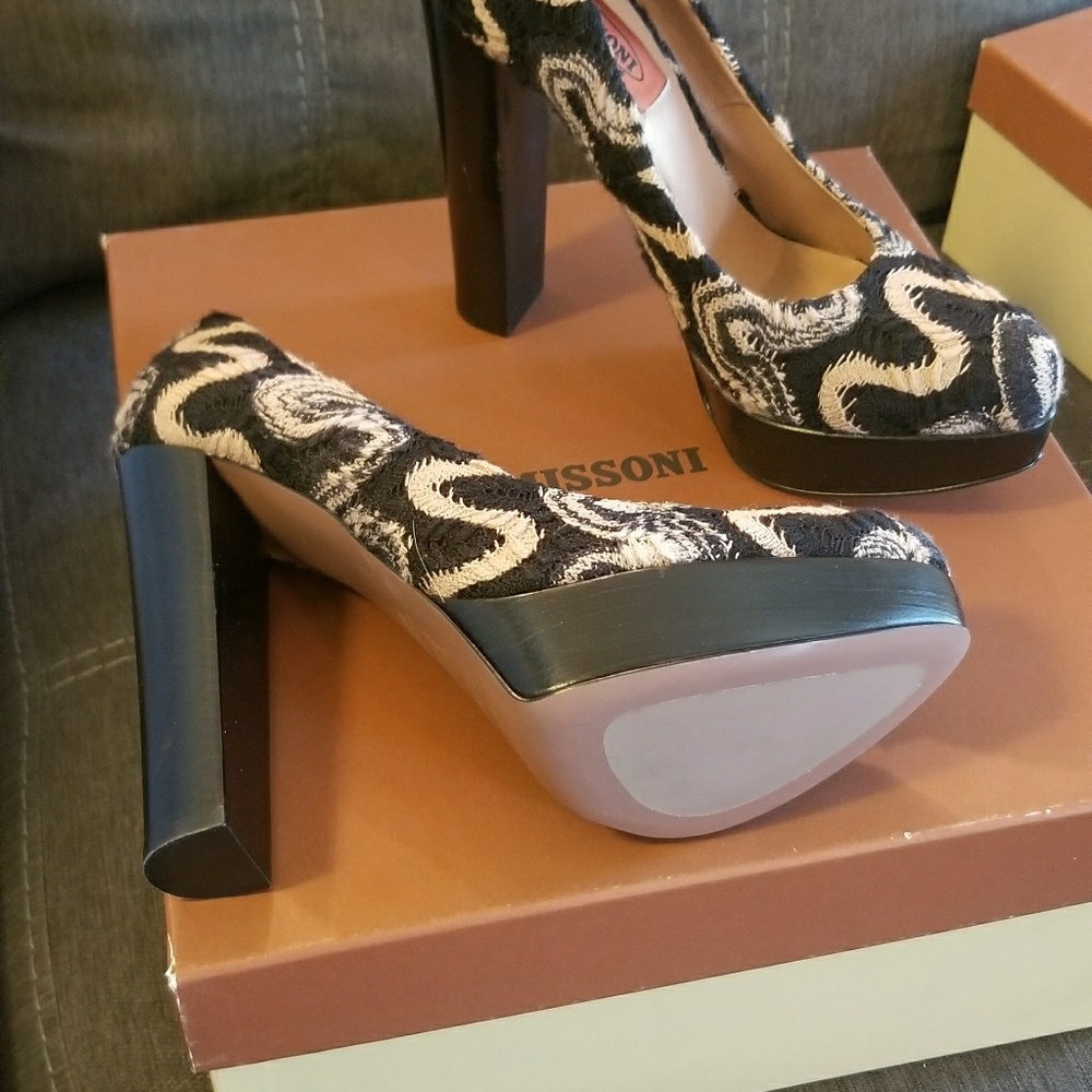 Missoni platform pumps -New In Box - Picture 5 of 7